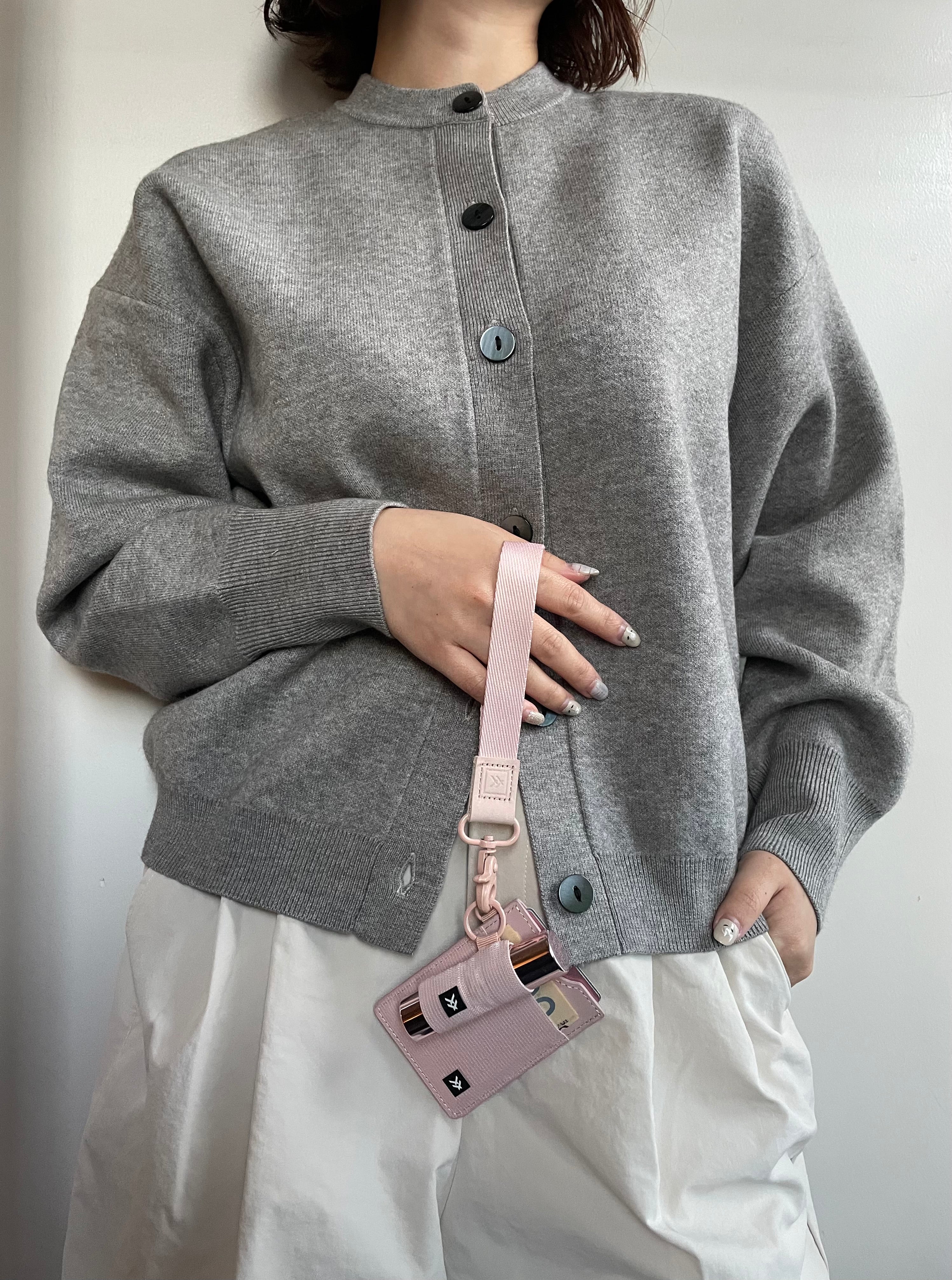 Rose Dust | Vertical Wallet | RFID-Protected Leather | Thread