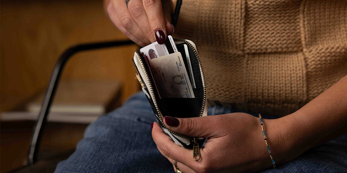 CLOVER · THREAD | スレッド CLOVER · THREAD | スレッド